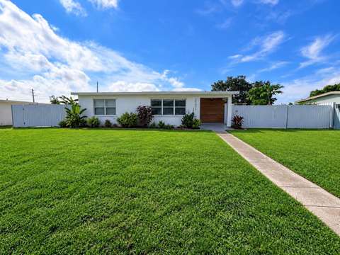21077 Midway Boulevard, starter home for sale in Port Charlotte