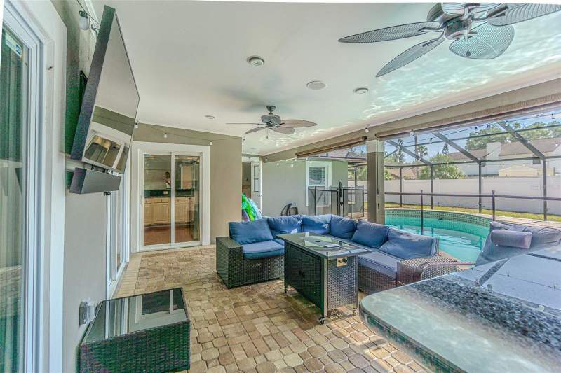4 bedroom Single Family Residence at 6728 Ranger Drive, Bay Port Colony Ph III Un 1, Tampa — photo 3