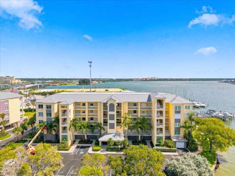 425 150Th Avenue #2302, waterfront for sale in Madeira Beach