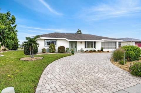 1516 New Bedford Drive, Sun City Center FL - photo 10 of 90