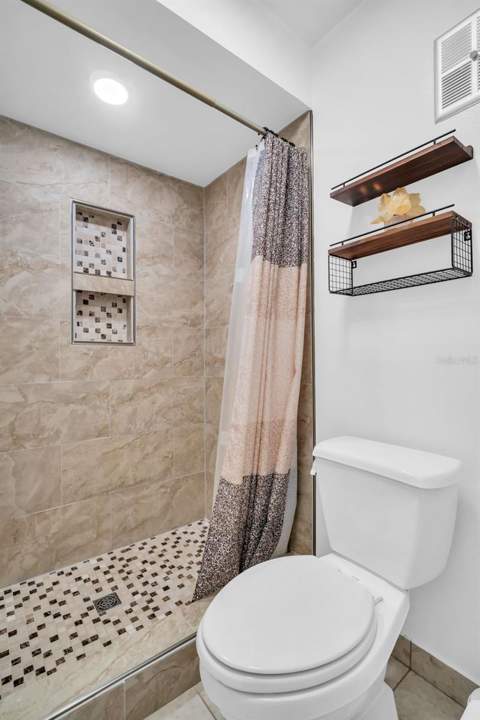 2765 Countryside Boulevard #104, Clearwater FL - photo 21 of 32