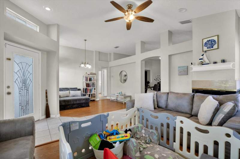 3 bedroom Single Family Residence at 1507 Sakonnet Court, Providence Lakes Unit 111 Phas, Brandon — photo 5