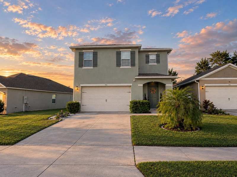 5 bedroom Single Family Residence at 928 August Sky Drive, Courtland Park Ph 2, Deltona — photo 1