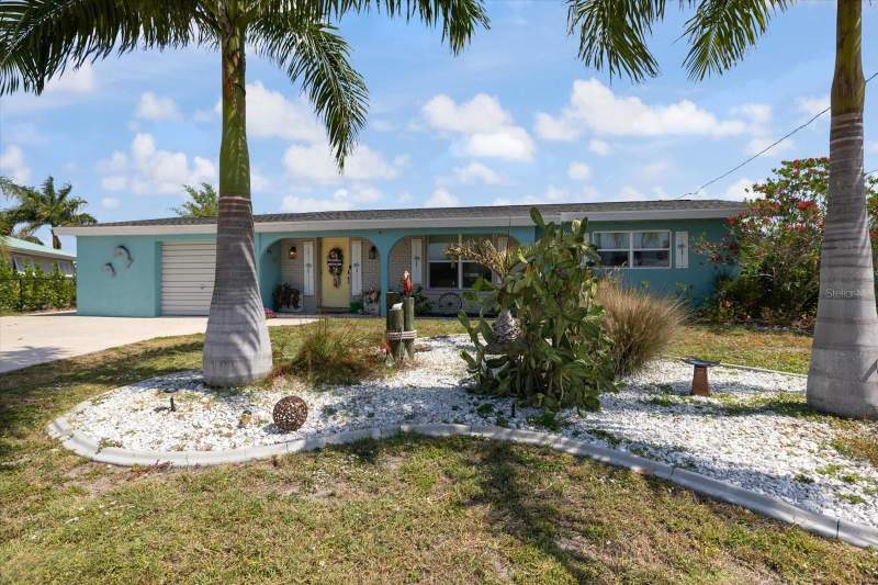 4 bedroom Single Family Residence at 168 Buckeye Avenue, Port Charlotte Sec 006, Port Charlotte — photo 3