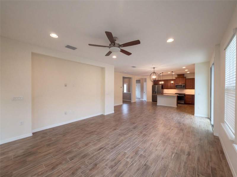 2 bedroom Single Family Residence at 394 Alcove Drive, Cascades/Groveland-Ph 6, Groveland — photo 3