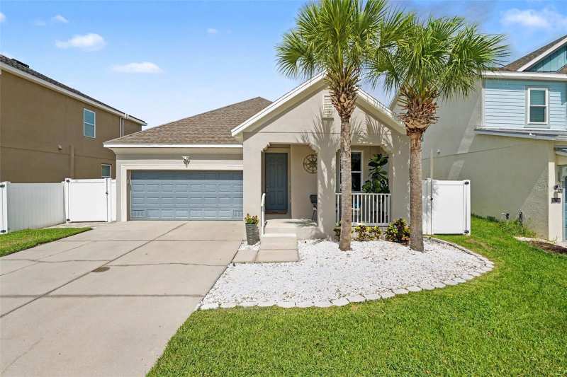 3 bedroom Single Family Residence at 7703 S Sparkman Street, Port Tampa City Map, Tampa — photo 1