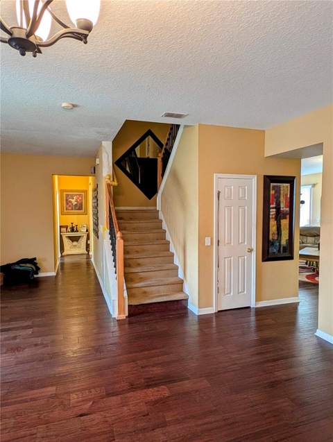 4664 Caverns Drive, Kissimmee FL - photo 7 of 20