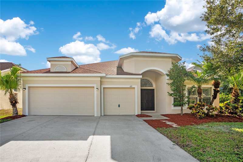 4 bedroom Single Family Residence at 432 York Dale Drive, Mira Lago West Ph 2B, Ruskin — photo 1