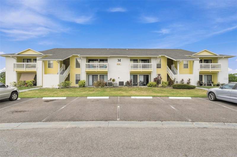 Harbor Club Condo
