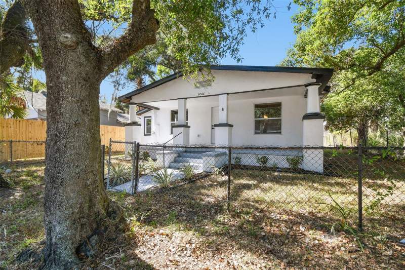 4 bedroom Single Family Residence at 3206 N 29th Street, Campobello Blocks 31 To 45, Tampa — photo 2