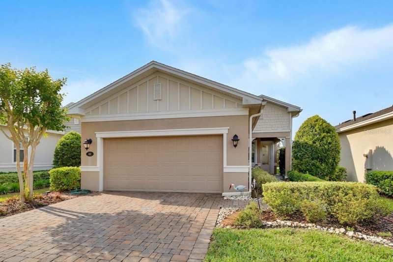 2 bedroom Single Family Residence at 412 Tisbury Court, Victoria Gardens, Deland — photo 1