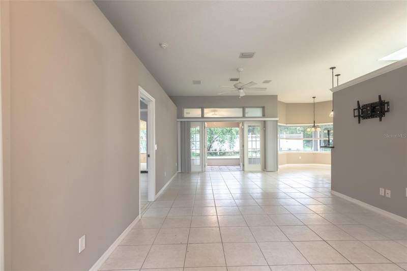 3 bedroom Single Family Residence at 99 Eric Drive, Palm Coast/Easthampton Sec 34, Palm Coast — photo 4