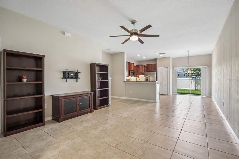 2 bedroom Townhouse at 2246 Golden Falcon Drive, Hawks Point Ph N Twnhms, Ruskin — photo 3