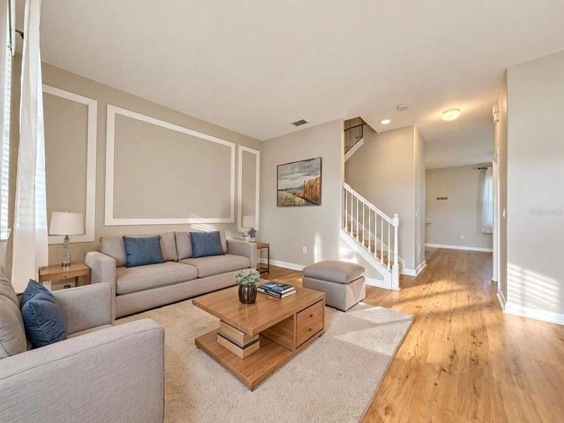 3 bedroom Townhouse at 15375 Avenue Of The Arbors, Signature Lakes, Independence, Winter Garden — photo 3