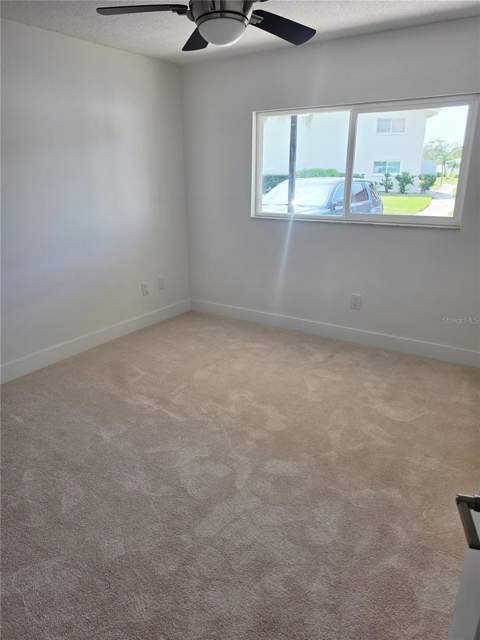 4580 Overlook Drive #190, St Petersburg FL - photo 11 of 44