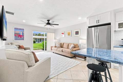 5830 Midnight Pass Road #18, Sarasota FL - photo 6 of 6