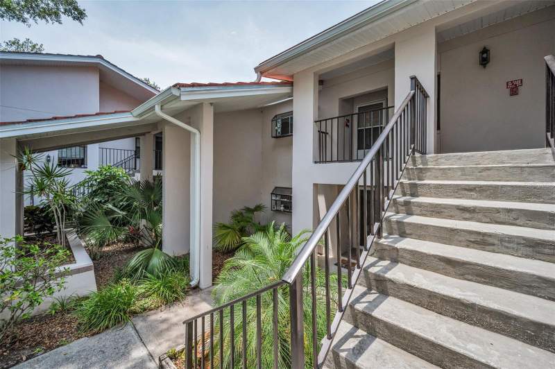 2 bedroom Condominium at 300 S Florida Avenue #200J, Sunset Shores Of Tarpon A Condo, Tarpon Springs — photo 2