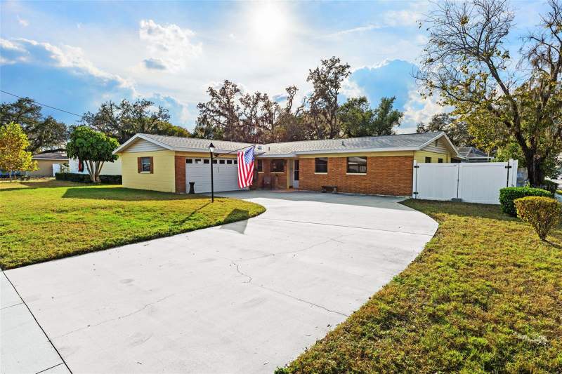 Brandon ParkHomes for Sale in Brandon, FL
