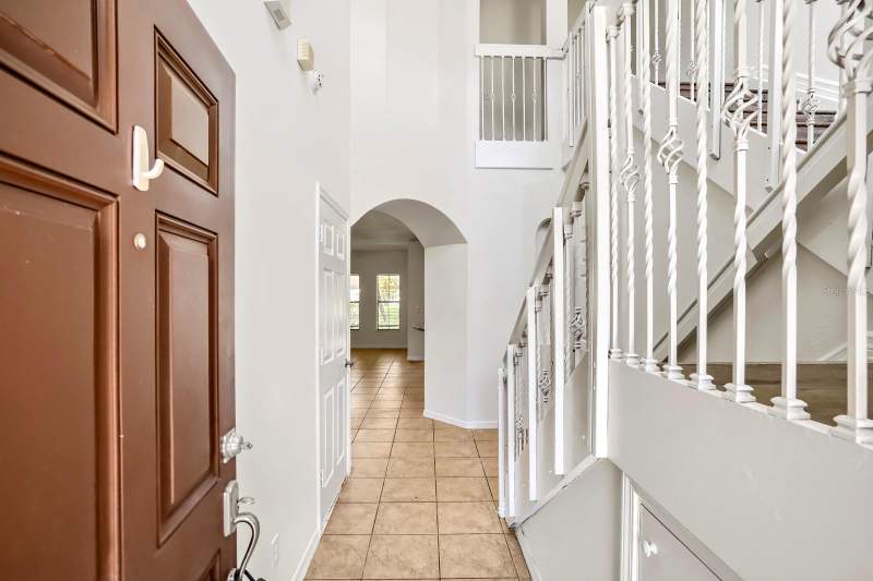 2 bedroom Townhouse at 1048 Tullamore Drive, Meadow Pointe Prcl 16 Unit 3B, Wesley Chapel — photo 4