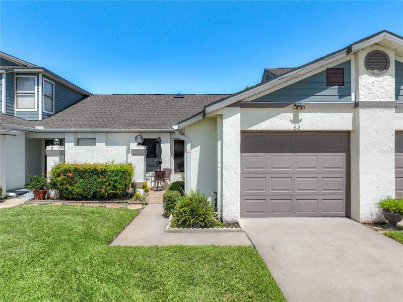 Bvl Lakepointe Townhomes