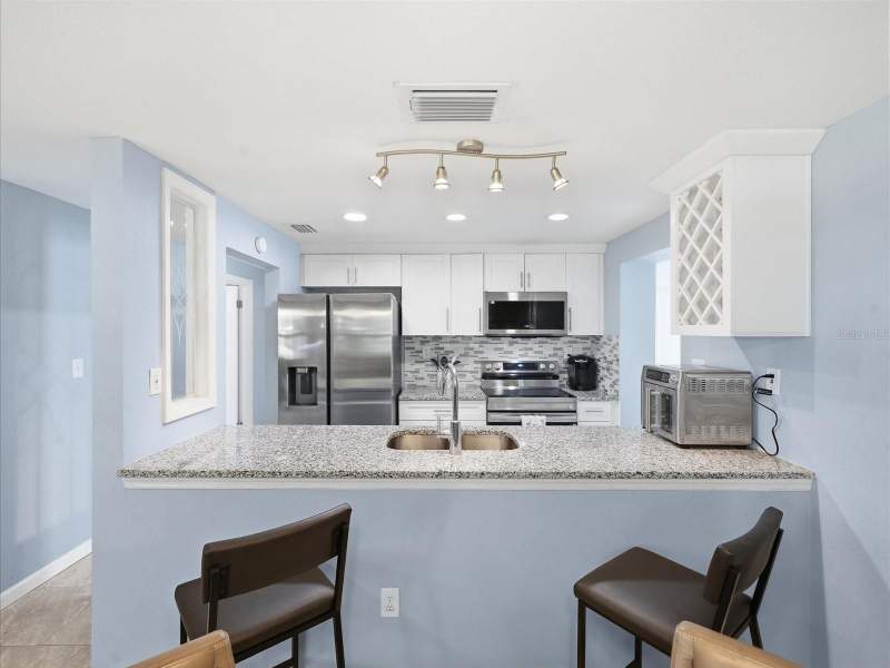 4 bedroom Single Family Residence at 7312 S Elliott Street, Port Tampa City Map, Tampa — photo 5