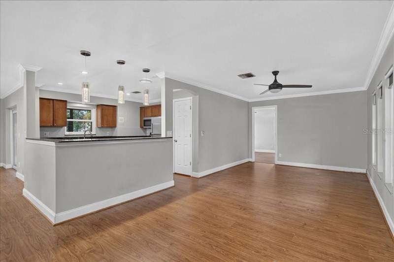 3 bedroom Single Family Residence at 1221 E Lime Street, Youngs Sub De Luxe, Tarpon Springs — photo 5