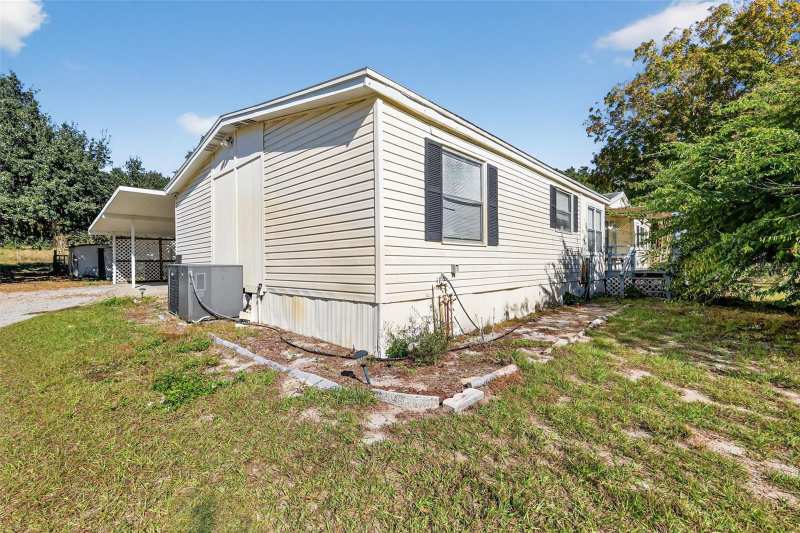 3 bedroom Manufactured Home at 11911 Lane Park Road, Lane Park, Tavares — photo 1