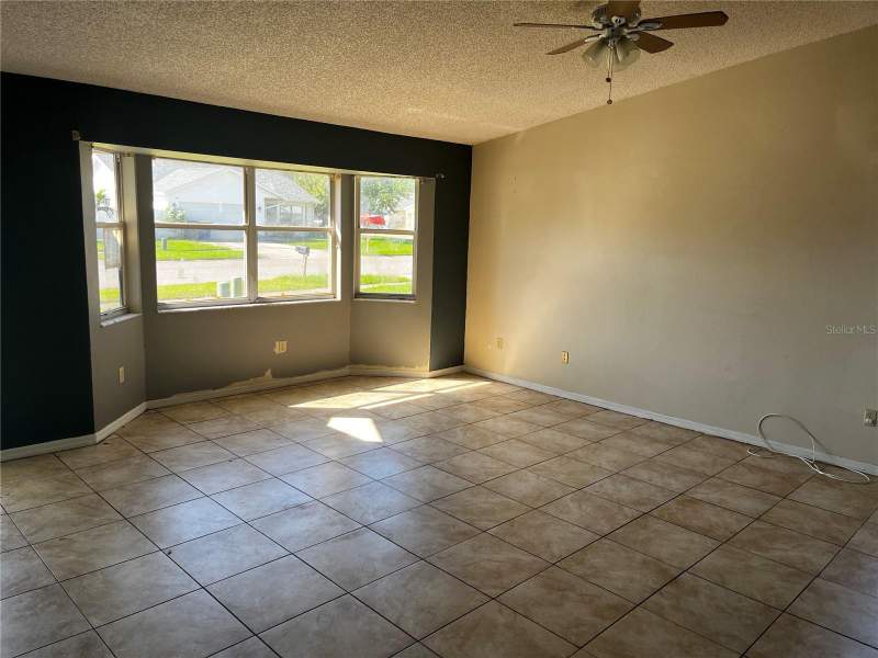 3 bedroom Single Family Residence at 1890 Feather Tree Circle, Feather Tree, Clearwater — photo 4