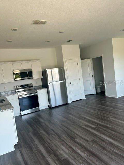 3 bedroom Townhouse at 6288 Bucket Court, D0Y | Dug Creek Townhomes, Gibsonton — photo 3