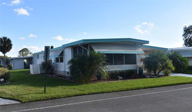 2 bedroom Mobile Home at 410 Hawthorne Boulevard, Hawthorne At Leesburg A Coop, Leesburg — photo 2