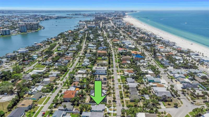 3 bedroom Single Family Residence at 875 BRUCE AVENUE, MANDALAY SUB, CLEARWATER — photo 3