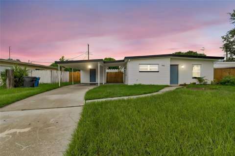 7812 Egypt Lake Drive, home for sale in Tampa 33614