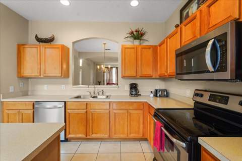 164 Castaway Beach Way, Kissimmee FL - photo 15 of 67