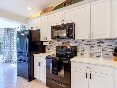 9902 Stephenson Drive, New Port Richey FL - photo 19 of 57
