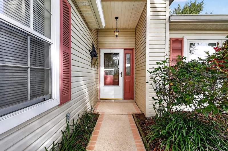 3 bedroom Single Family Residence at 25333 River Crest Drive, Plantation At Leesburg River Crest Unit 01, Leesburg — photo 2