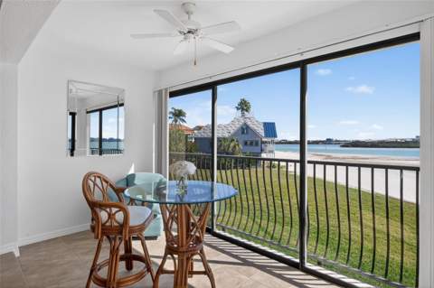 865 S Gulfview Boulevard #207, Clearwater Beach FL - photo 7 of 49