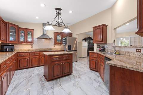 37520 Phelps Road, Zephyrhills FL - photo 14 of 40