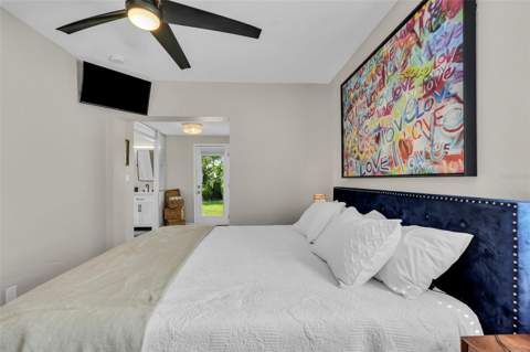 564 70th Avenue, St Pete Beach FL - photo 12 of 32
