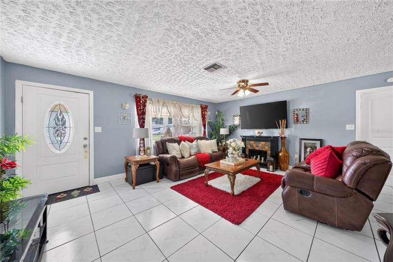 4 bedroom Single Family Residence at 4819 Kathy Jo Terrace, Sylvan Hylands First Add, Orlando — photo 5
