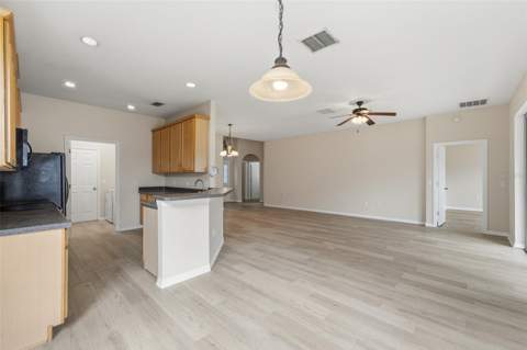 185 Venetian Bay Circle, Sanford FL - photo 16 of 44