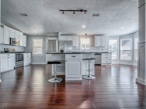 518 Saint Andrews Boulevard, Lady Lake FL - photo 18 of 44