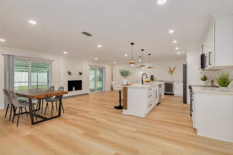 2065 Envoy Court, Clearwater FL - photo 11 of 46