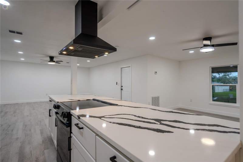 3 bedroom Single Family Residence at 611 Rooks Road, Shangri La II, Seffner — photo 5