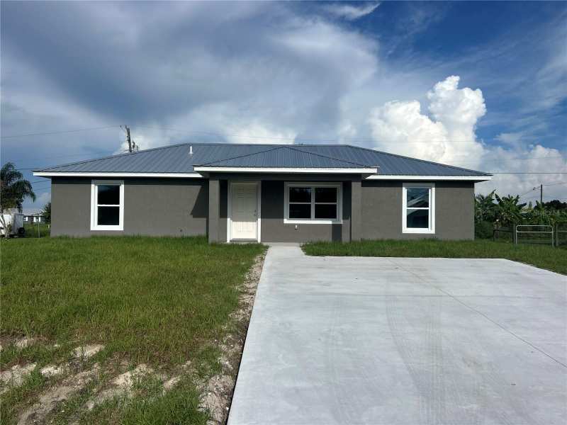 3 bedroom Single Family Residence at 11506 SW Lemon Avenue, Sunnybreeze Harbor Sec 1, Arcadia — photo 1