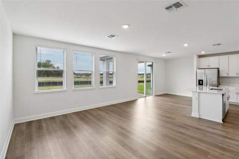 807 Sunshower Drive, Lady Lake FL - photo 9 of 36