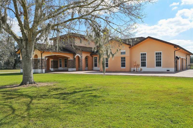 6 bedroom Single Family Residence at 2304 State Road 66, Williams Estate, Zolfo Springs — photo 2