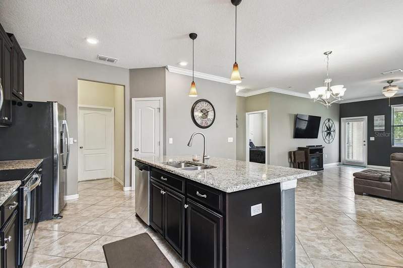 3 bedroom Single Family Residence at 11714 Lake Boulevard, Villages/Trinity Lakes, New Port Richey — photo 5
