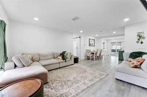 1704 Hibiscus Circle, Oldsmar FL - photo 6 of 6