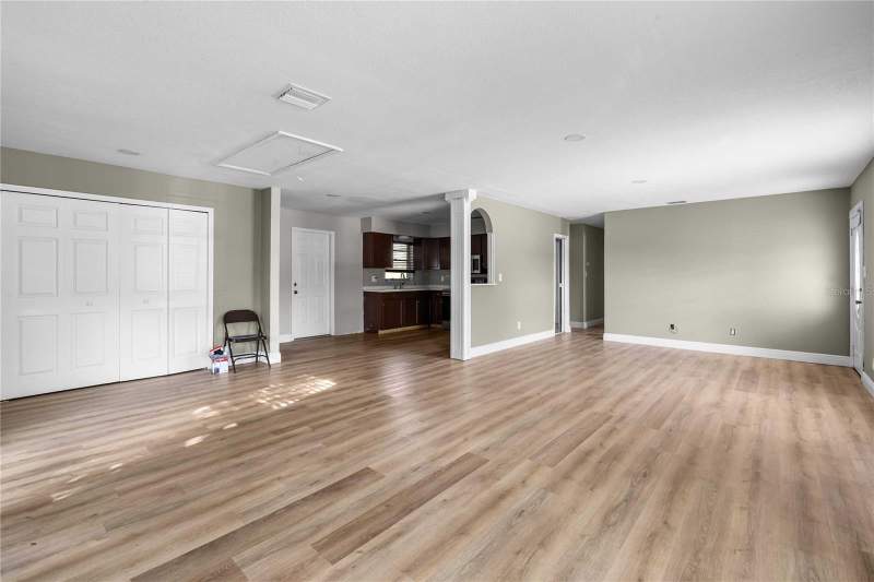 3 bedroom Single Family Residence at 37124 Goldenrod Court, Goldenrod, Dade City — photo 3