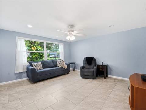 7312 S Elliott Street, Tampa FL - photo 12 of 34